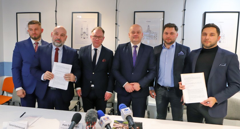 Przy ul. Sienkiewicza 21 będą mieszkania dla seniorów