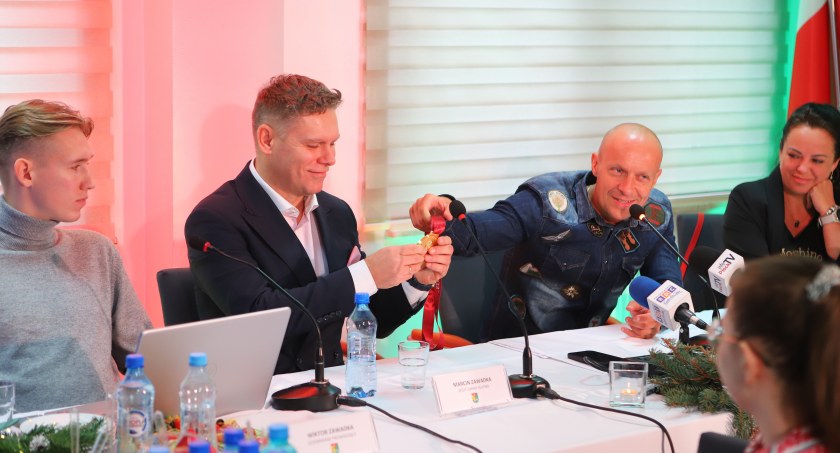 Sędzia Szymon Marciniak zdradza tajemnicę: kto mu podpadł podczas meczu finału mistrzostwa świata. Rodrigo de Paul?