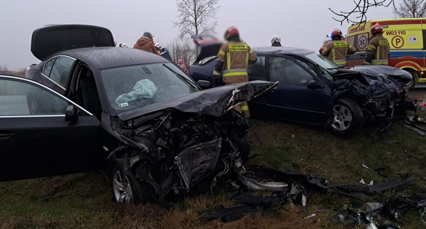 Czołówka w miejscowości Mokrzk. Utrudnienia w ruchu na DK-60 [FOTO]
