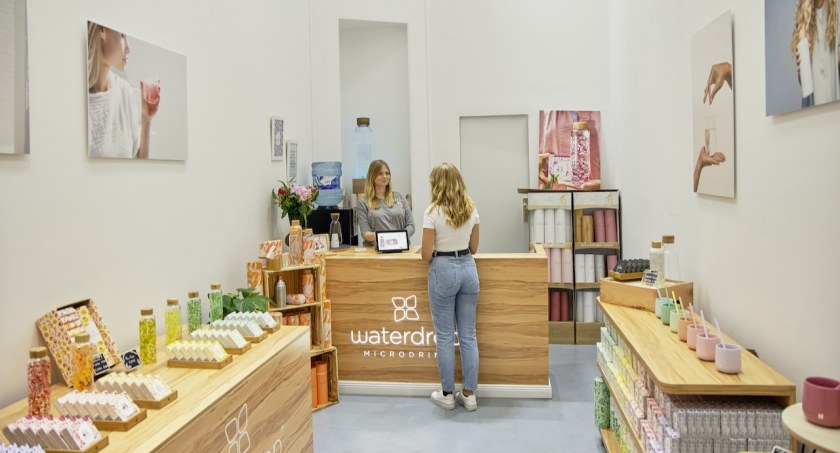 Lady wystawiennicze – uniwersalność i prostota w jednym