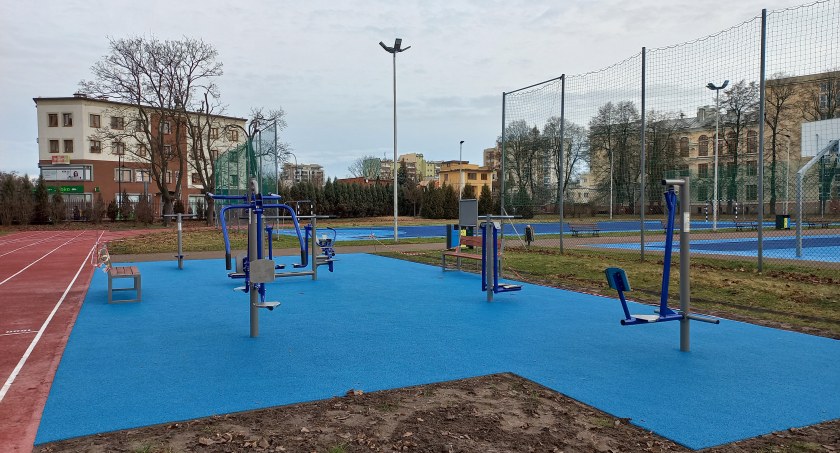 Odnowione obiekty sportowe w centrum Płocka