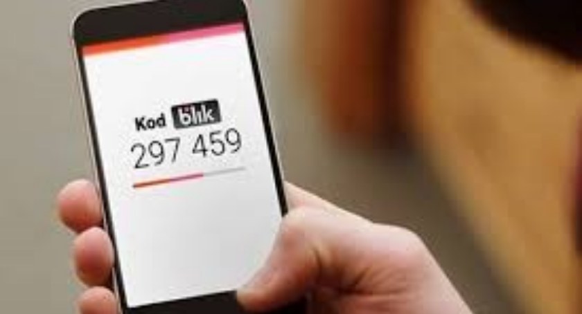 52-latka straciła 6 tys. zł. Dobry zwyczaj nie pożyczaj... albo sprawdź koleżankę 