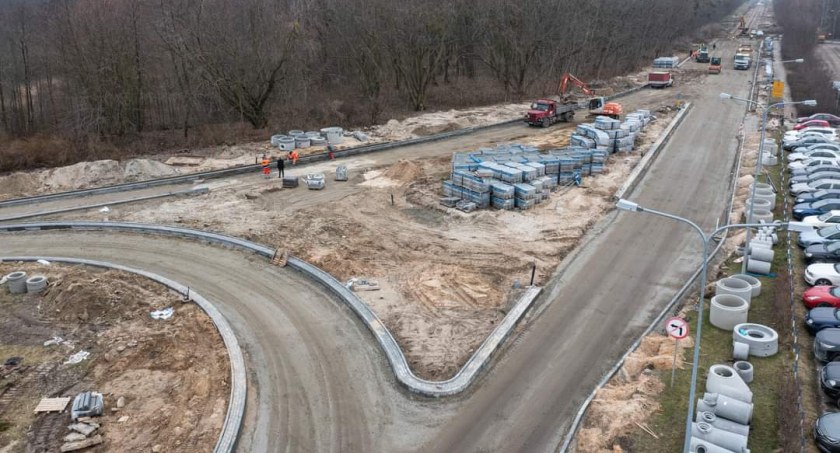 Półmetek prac na ul. Łukasiewicza