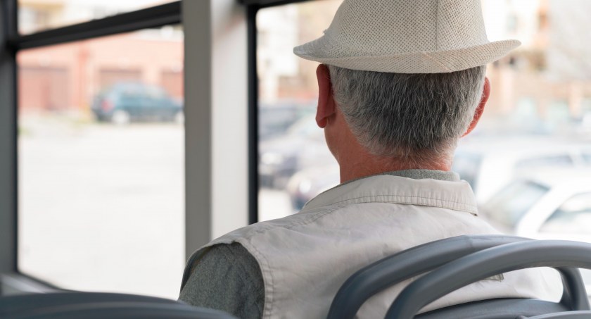 Awaria ciepłownicza na ul. Łukasiewicza. Przystanek autobusowy nieczynny
