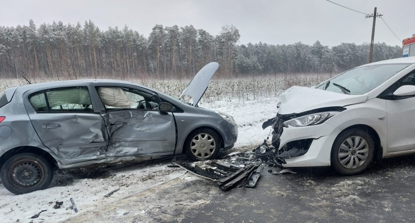 Wypadek w Skokach. Mogą występować utrudnienia w ruchu