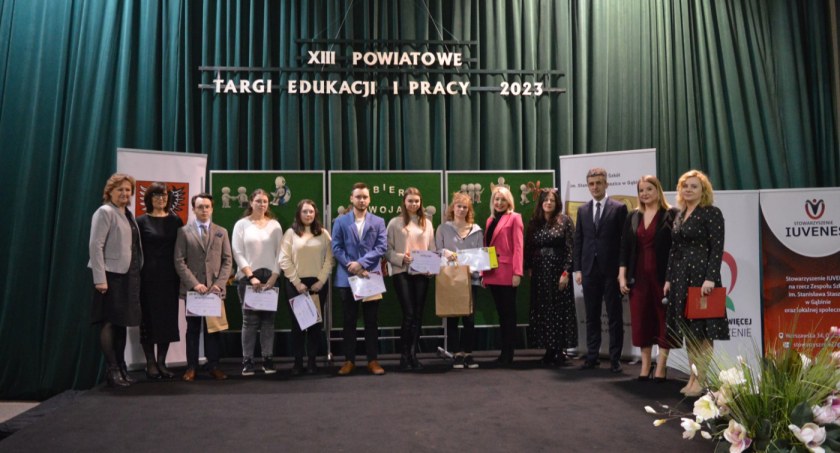 XIII Powiatowe Targi Edukacji i Pracy. Warto wiedzieć, co robić w życiu