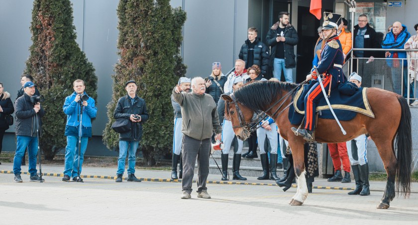 Powozy, damy i huzary w Płocku [ZDJĘCIA]