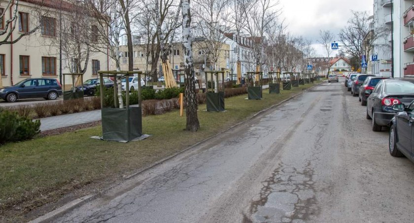 Ruch na pl. Dąbrowskiego zostanie zamknięty już w środę. Jak dojechać do szpitala?