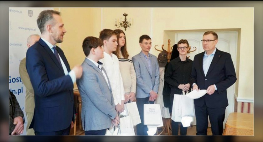 Konkurs wiedzy o Żołnierzach Wyklętych w Gostyninie. Poznajcie laureatów