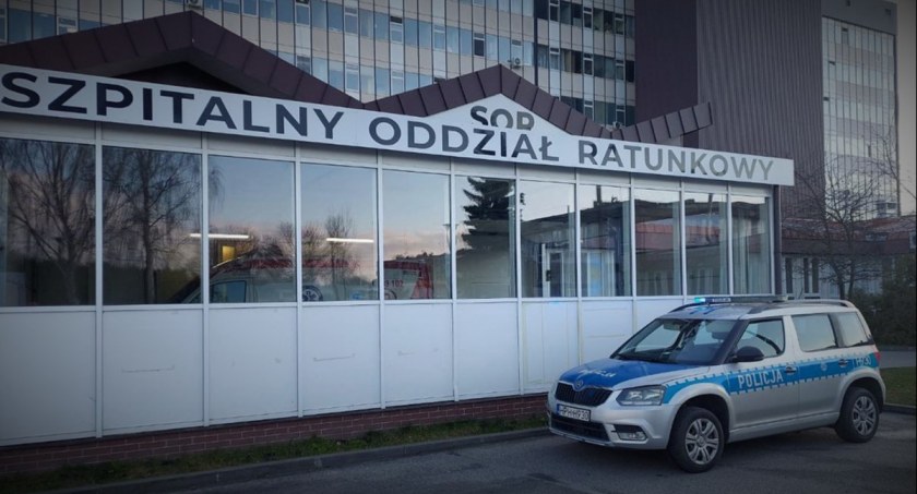 Narodziny tego chłopca zapamiętają nie tylko rodzice! Rodząca kobieta pod eskortą policjantów z Sierpca i Płocka!