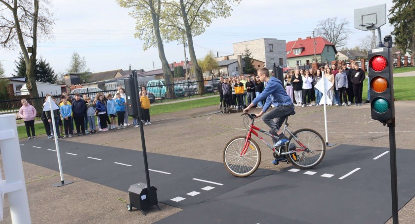 Wyjątkowe miasteczko w Lelicach 