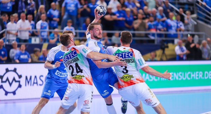 Remis 22:22 w pojedynku Orlen Wisły i SC Magdeburg. Hala odleciała
