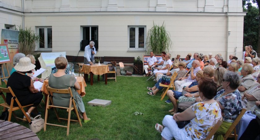 Męskie czytanie i Kuchnia Literacka w Książnicy Płockiej