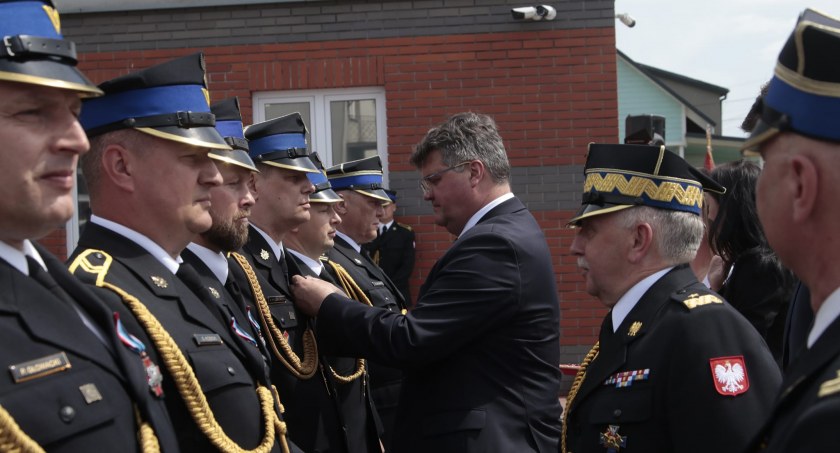 Dzień Strażaka w Płocku. Medale, samochody i decyzje [ZDJĘCIA]