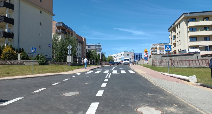 Ulice Świtalskiej i Chrostowskiej gotowe. Mieszkańcy mogą liczyć na autobus