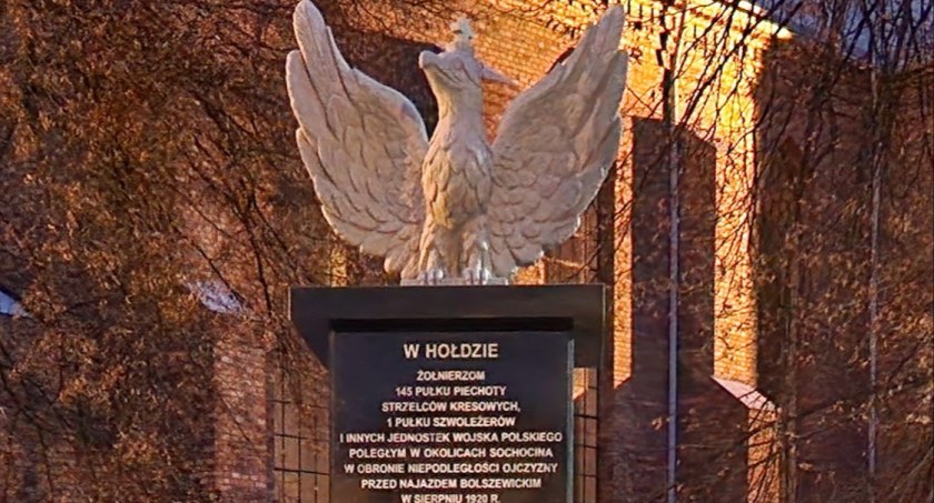 W Sochocinie stanął pomnik ku pamięci bohaterów 1920 roku. Wielkie odsłonięcie już w piątek! 