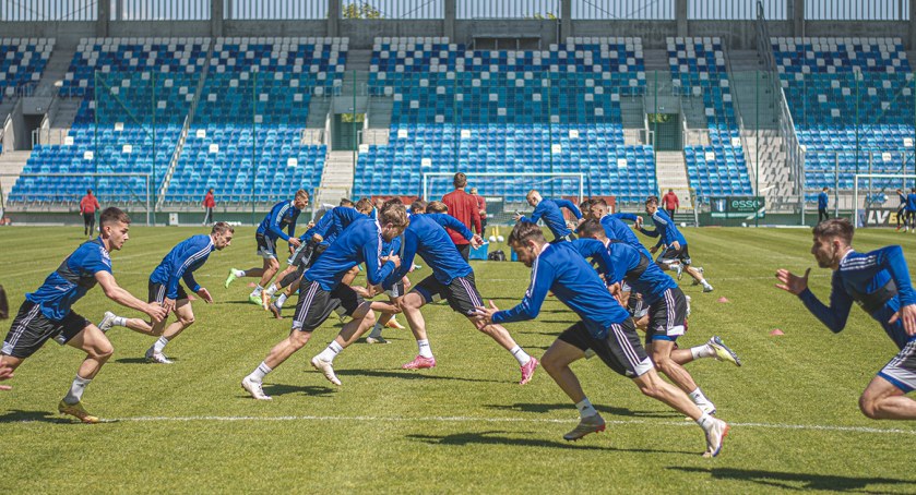 19 czerwca piłkarze wracają do treningów, by przygotować się do sezonu. 5 meczów kontrolnych Wisły Płock