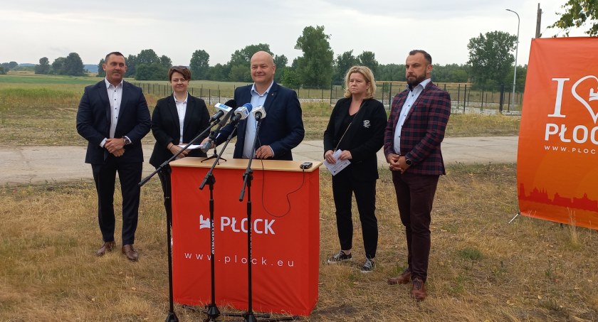 Ważna miejska inwestycja w Radziwiu. Zbiornik retencyjny przy ul. Popłacińskiej poprawi bezpieczeństwo mieszkańców