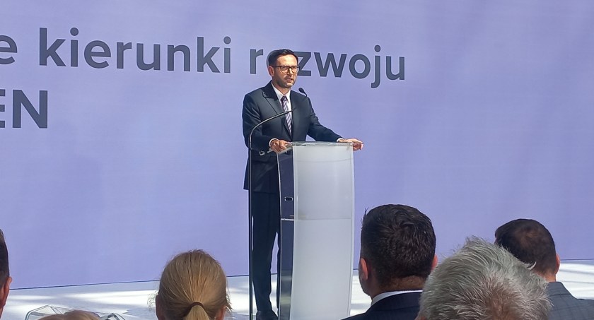 Na ORLENIE zatankujesz również w Austrii! Finalizowany jest zakup stacji paliw działających dotąd pod marką Turmol