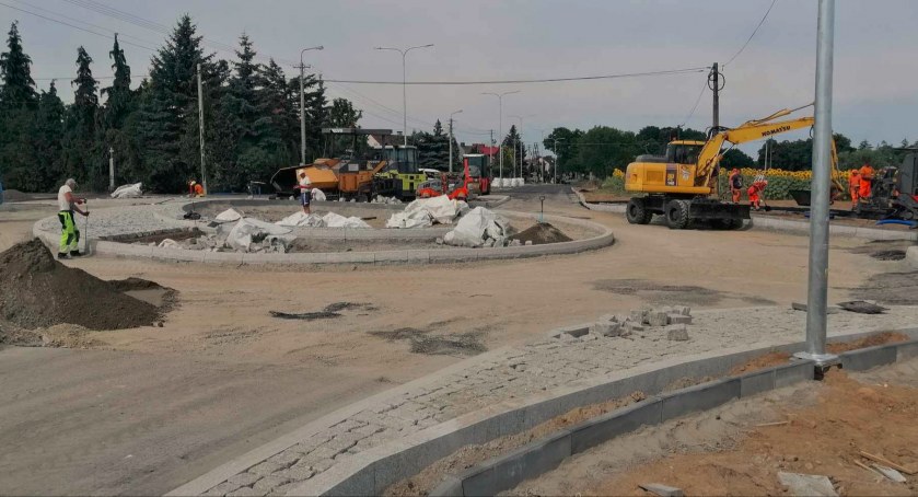 Już niedługo pojedziemy nowym rondem. Prace w Białej dobiegają końca
