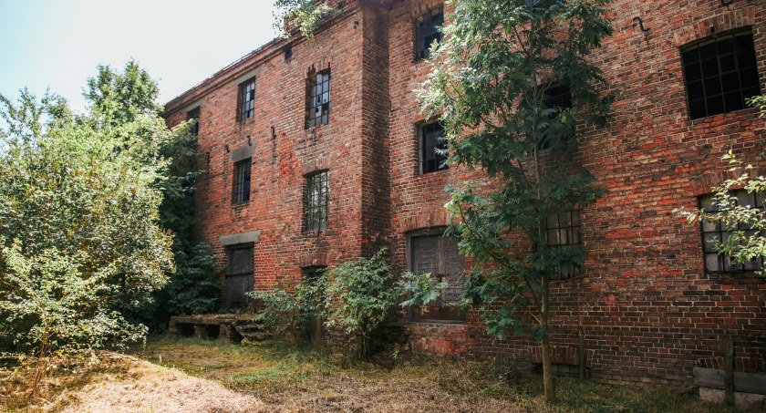 Zabytkowy młyn w Radziwiu oficjalnie zmienił właściciela