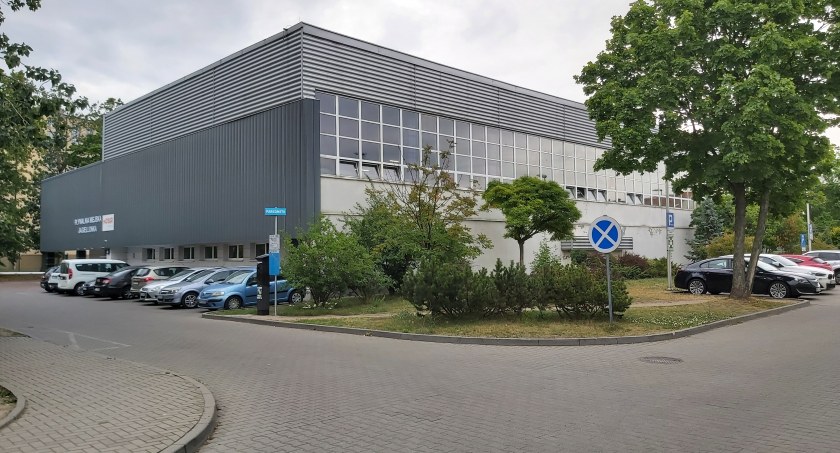 Parking przy Jagiellonce płatny. Już od dziś