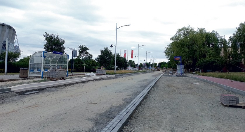 Śladem naszych publikacji. Zatok autobusowych nie będzie