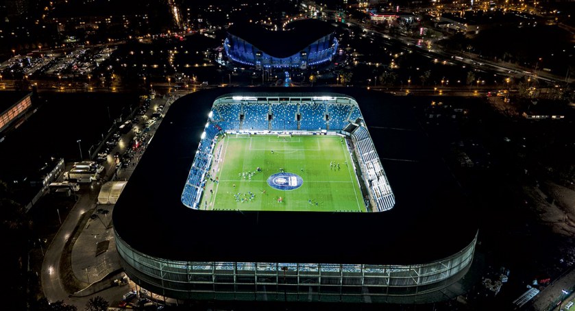 Czy będzie komplet widzów na meczu z Polonią Warszawa? Otwarcie stadionu w pierwszy  weekend września