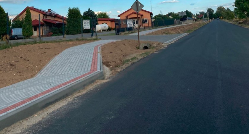 Trwa przebudowa 13 kilometrów drogi Rogozino-Blichowo-Bulkowo. Niebawem pojedziemy wyremontowanym odcinkiem