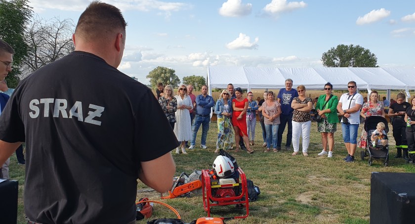 Była wspólna zabawa i ... szkolenie. Tak się bawili mieszkańcy Tchorza! [ZDJĘCIA]