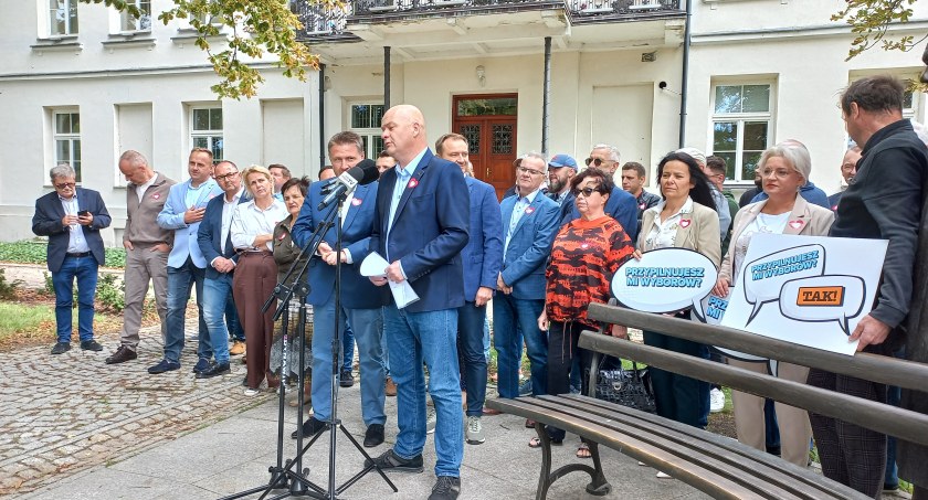 „Nie dajcie sobie ukraść wyborów”. Koalicja Obywatelska w Płocku