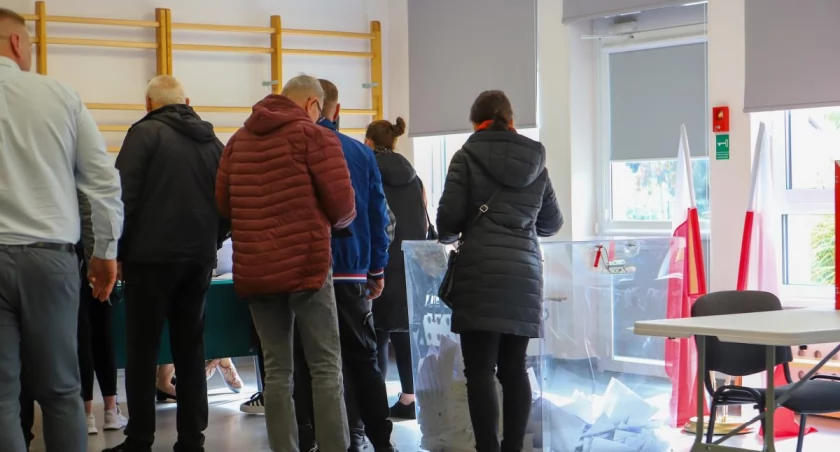 Podajemy wyniki wyborów z Płocka i powiatów: płockiego, sierpeckiego, gostynińskiego