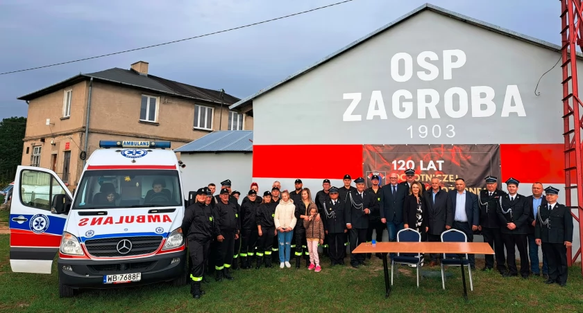 Do Zagroby trafiła karetka. Po karosacji będzie służyć strażakom
