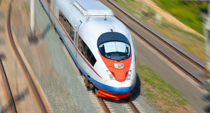 Projektant linii kolejowej do Modlina wybrany. Samorząd Mazowsza sfinansuje inwestycję