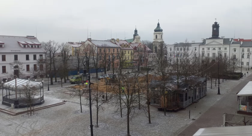 Na Stary Rynek w Płocku wraca lodowisko! Kiedy poszalejemy na łyżwach?