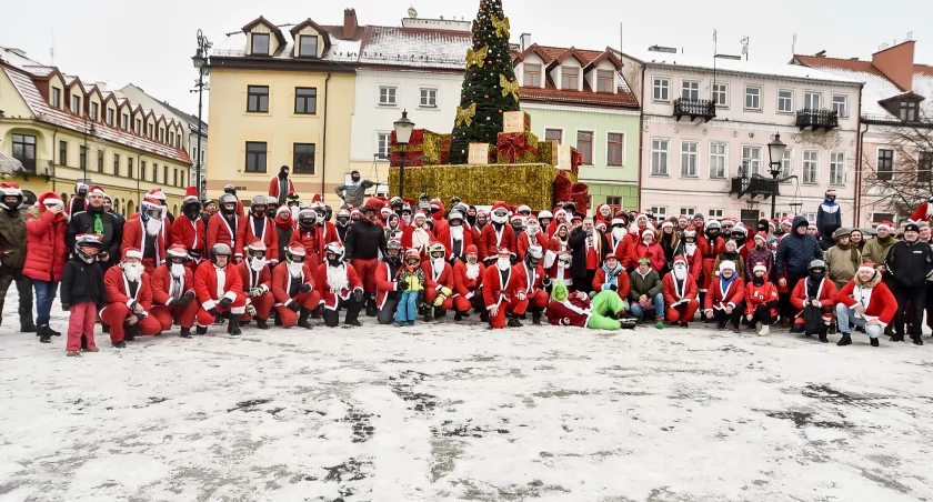 Misja spełniona! MotoMikołaje po raz 12. ruszyli w wyjątkową trasę [ZDJĘCIA]