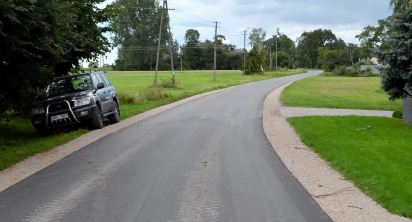 Jakie inwestycje drogowe zrealizował i realizuje Powiat Gostyniński?