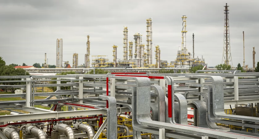 ORLEN otrzymuje unijne wsparcie na budowę terminala CO2