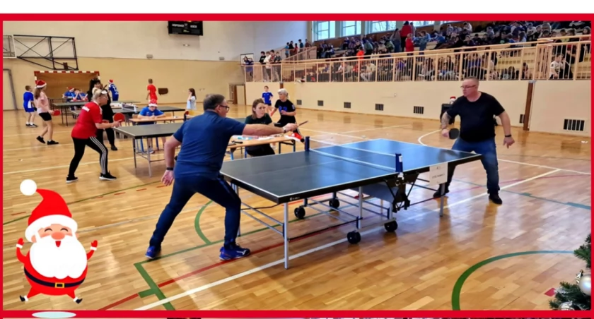 Turniej Mikolajkowy w tenisie stołowym w SP 23 w Płocku