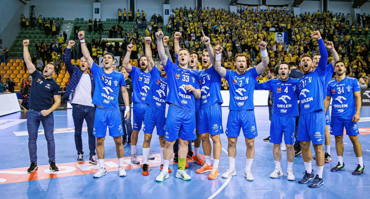 Michał Daszek rzucił zwycięską bramkę. Orlen Wisła pokonała Vive Kielce i jest liderem