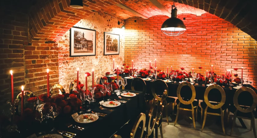 Kamienica Smaku Płock – nowa, wyjątkowa restauracja na starówce!    