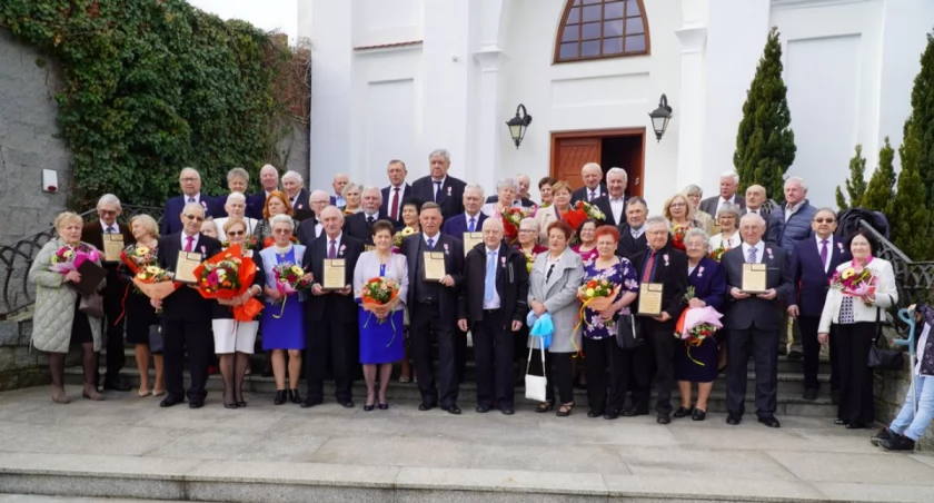 W Gostyninie piękny jubileusz małżeństw. Dwadzieścia trzy „złote pary”