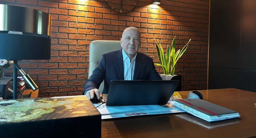 Usługi Pożarnicze Tomasz Łydkowski Sp. z o.o.  Bezpieczeństwo  na wyciągnięcie ręki