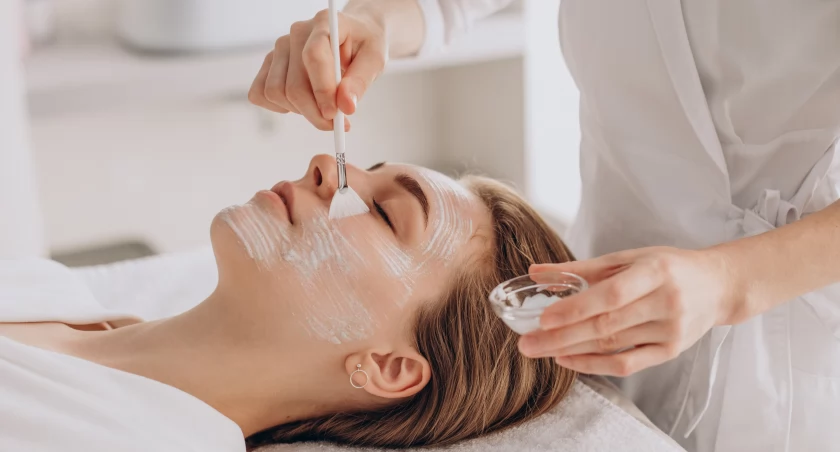 Salon Kosmetologii Cleopatra. Rozkwitnij Pięknem