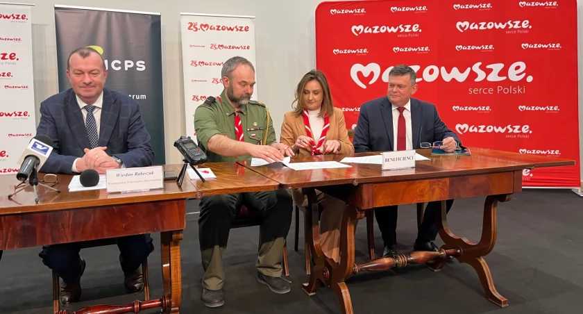 Pogodne lato dla 1500 osób. Wyjątkowe wakacje z harcerzami 
