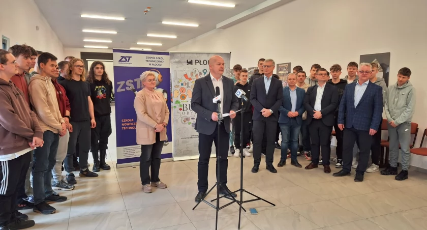 Bus dla płockiej „Siedemdziesiątki”. Ale to nie wszystko...