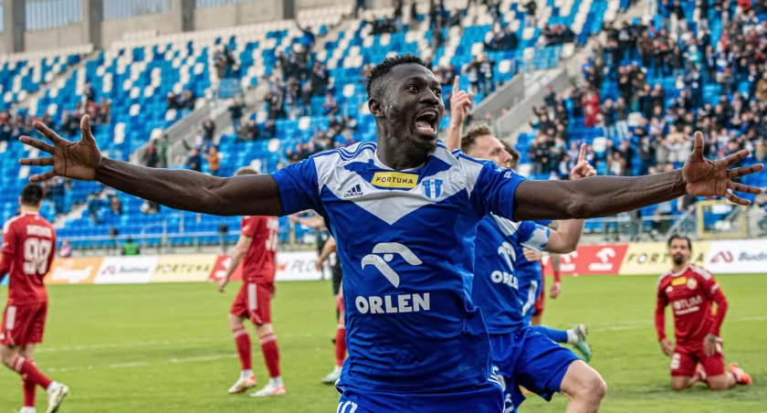 Wisła Płock triumfuje nad Miedzią Legnica!