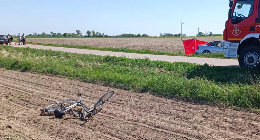 Rowerzysta zginął na miejscu. Wypadek w m. Wilkęsy, gm. Drobin