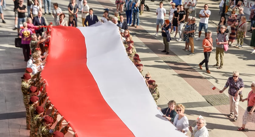 Dzień Flagi Rzeczypospolitej Polskiej w Płocku