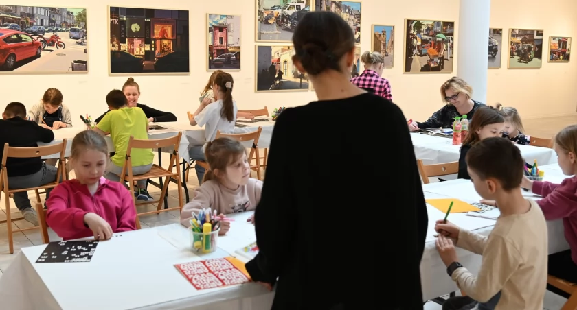 Warsztaty plastyczne dla dzieci i młodzieży w Płockiej Galerii Sztuki